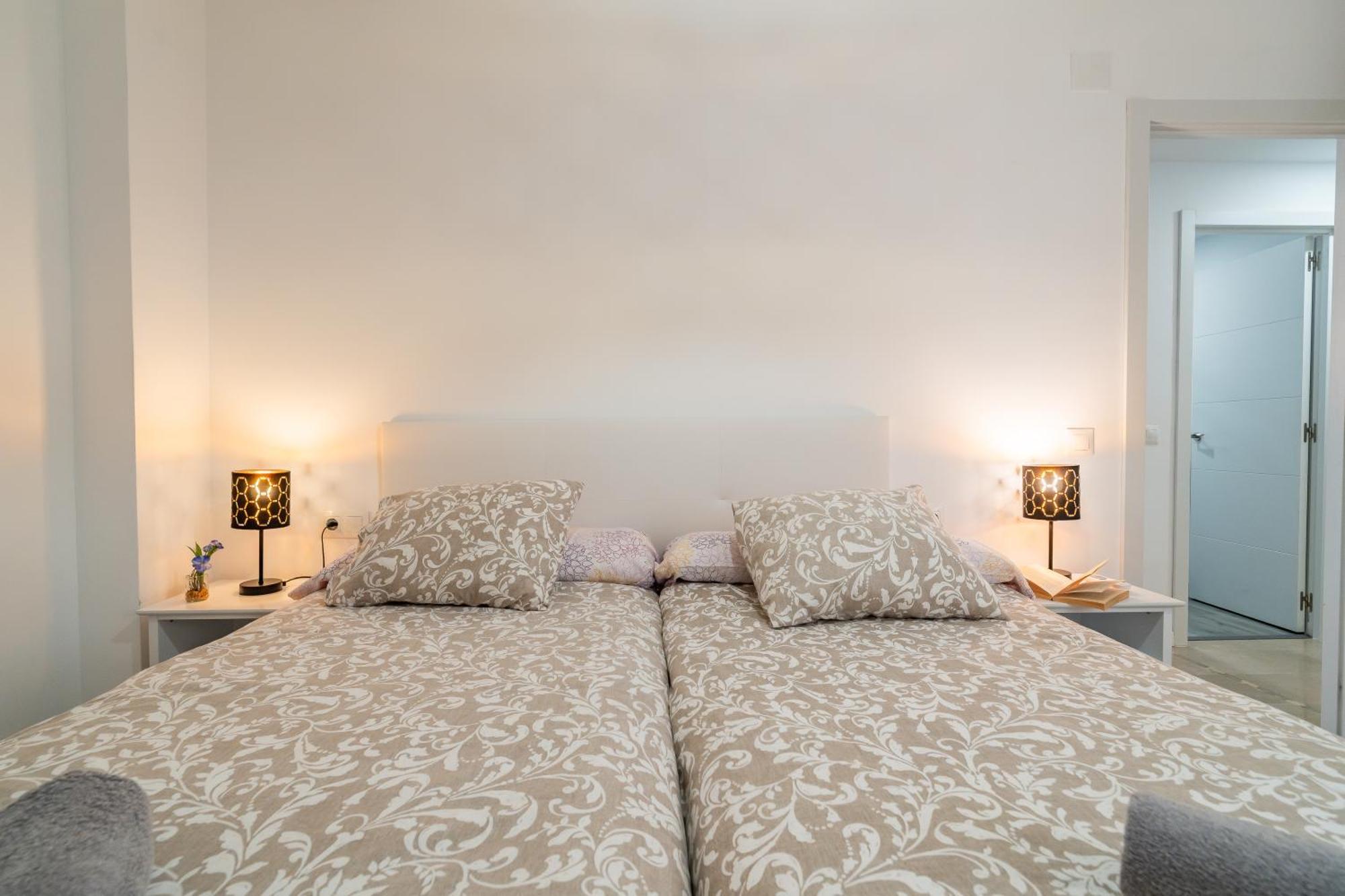 Casa Playa Guadalmar, Beautiful Apartment In Front Of The Sea, Wifi, Ac, Smart Tv, Private Parking Malaga Zewnętrze zdjęcie
